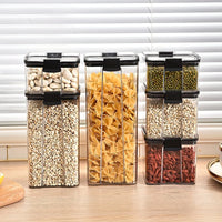 Fresh Guard Containers™ Food storage containers with airtight lids