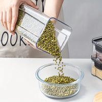 Fresh Guard Containers™ Food storage containers with airtight lids